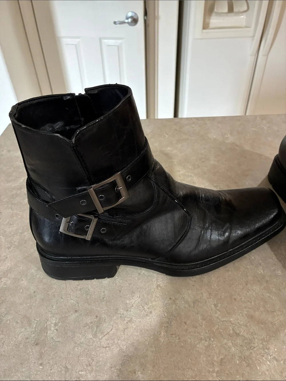 N/A classic black